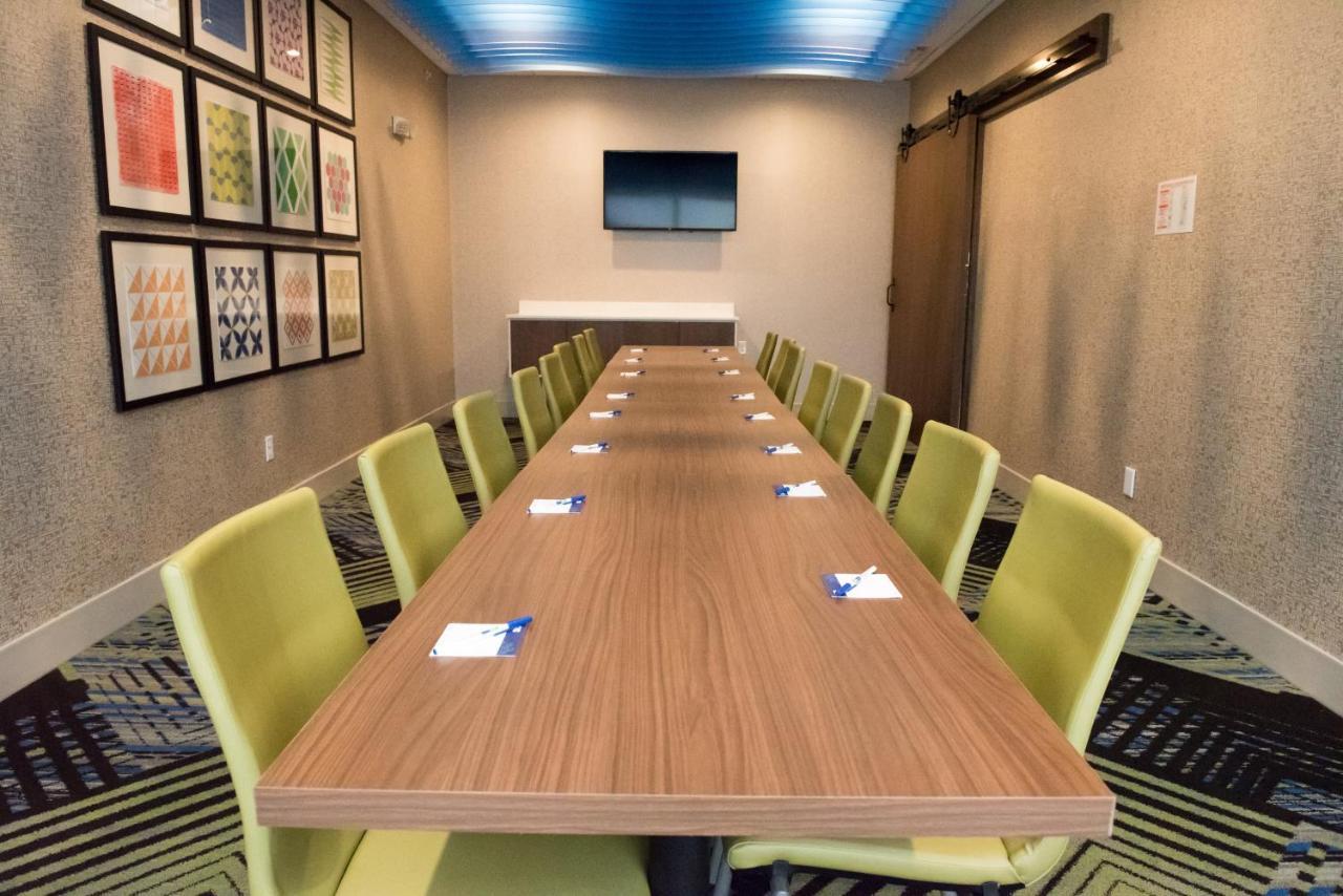 Holiday Inn Express & Suites Dayton North - Vandalia By Ihg Luaran gambar